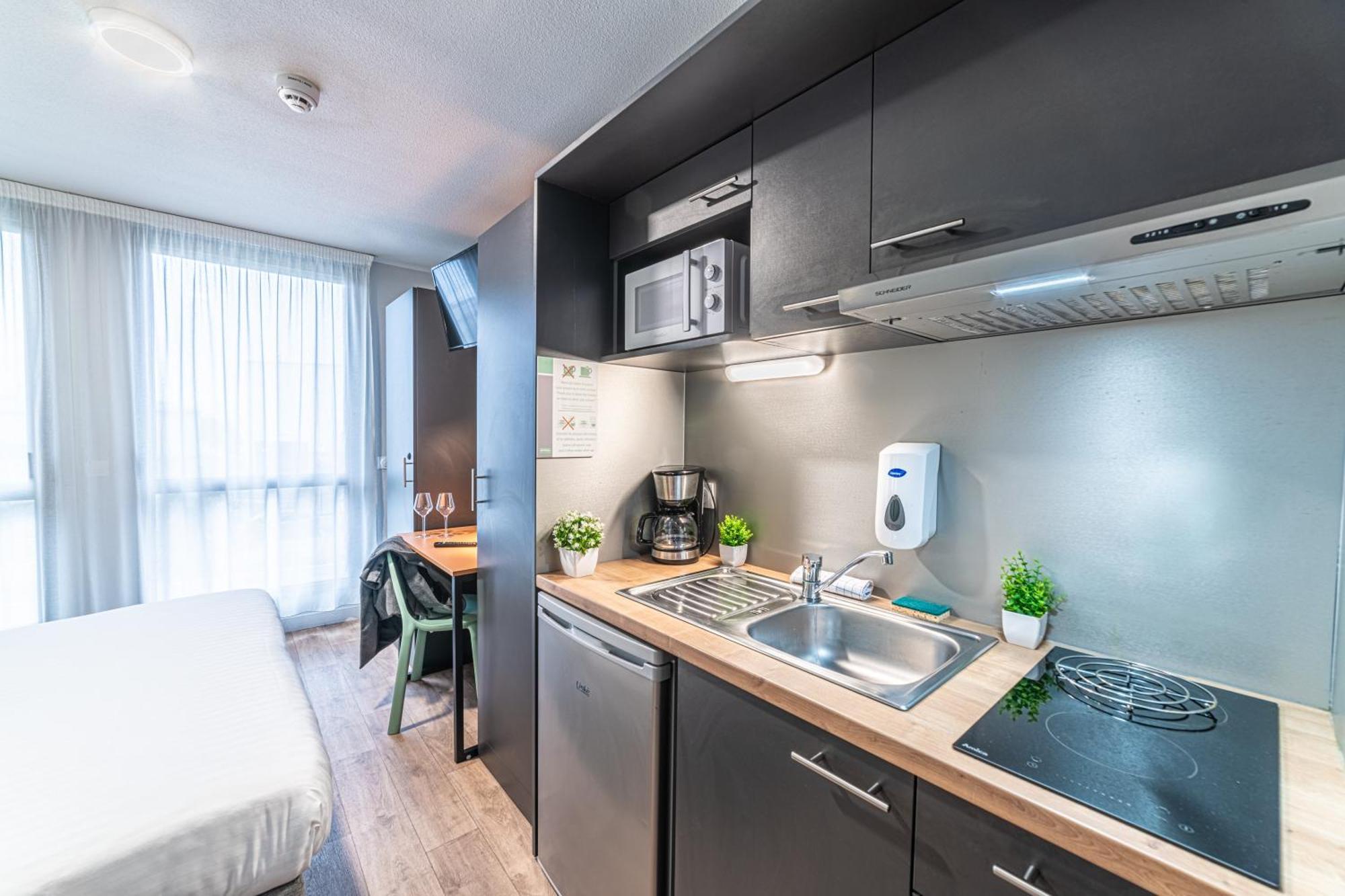 Montempo Apparthotel Bordeaux Centre - Bassins A Flot Buitenkant foto